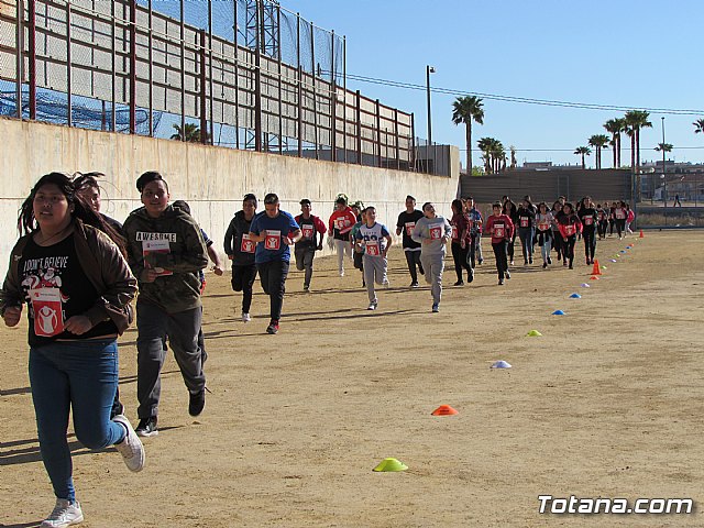 El IES Prado Mayor colabora con la ONG Save the Children en la carrera solidaria Kilmetros de solidaridad - 8