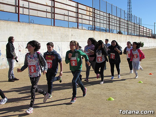 El IES Prado Mayor colabora con la ONG Save the Children en la carrera solidaria Kilmetros de solidaridad - 9