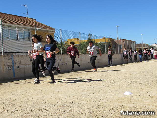El IES Prado Mayor colabora con la ONG Save the Children en la carrera solidaria Kilmetros de solidaridad - 29