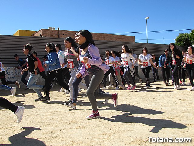 El IES Prado Mayor colabora con la ONG Save the Children en la carrera solidaria Kilmetros de solidaridad - 34