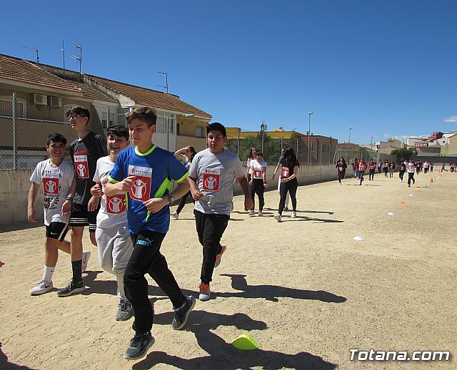 El IES Prado Mayor colabora con la ONG Save the Children en la carrera solidaria Kilmetros de solidaridad - 59