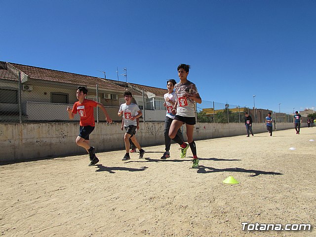 El IES Prado Mayor colabora con la ONG Save the Children en la carrera solidaria Kilmetros de solidaridad - 61