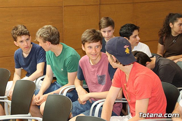 Recepcin institucional a alumnos ingleses - 8