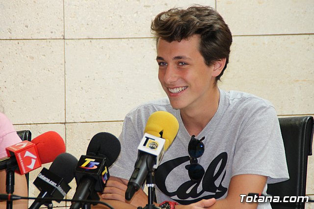 Recepcin institucional a alumnos ingleses - 27