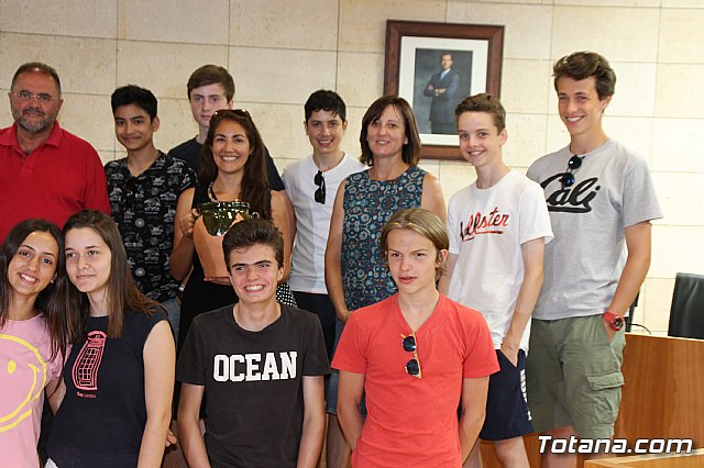 Recepcin institucional a alumnos ingleses - 33