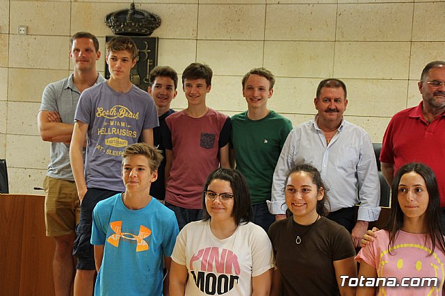 Recepcin institucional a alumnos ingleses - 34