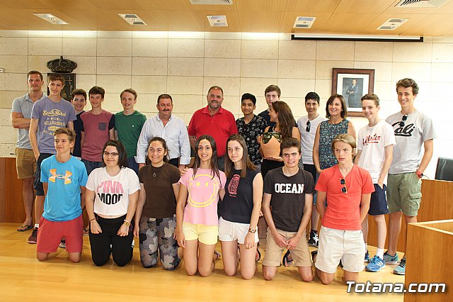 Recepcin institucional a alumnos ingleses - 35