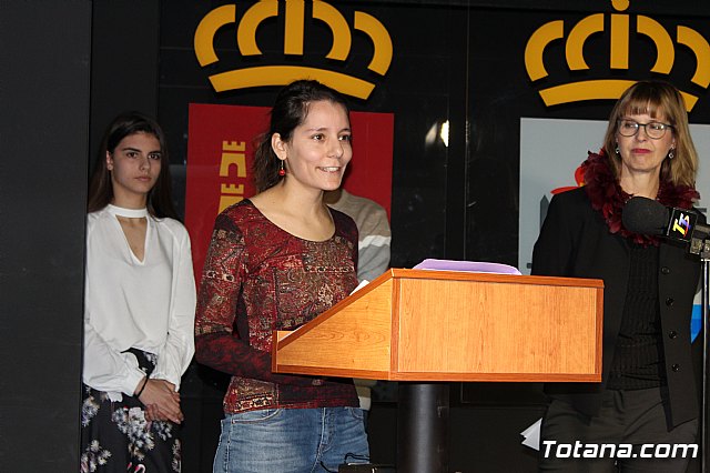 XI Promocin Bachillerato Internacional IES Juan de la Cierva - 27