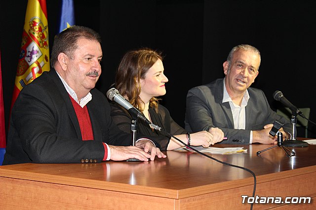 XI Promocin Bachillerato Internacional IES Juan de la Cierva - 29