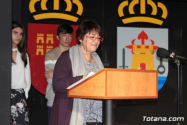 XI Promocin Bachillerato Internacional IES Juan de la Cierva - 30