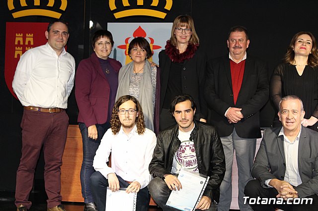 XI Promocin Bachillerato Internacional IES Juan de la Cierva - 42