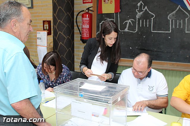 Jornada electoral - Elecciones municipales y autonmicas 24 mayo 2015 - 12