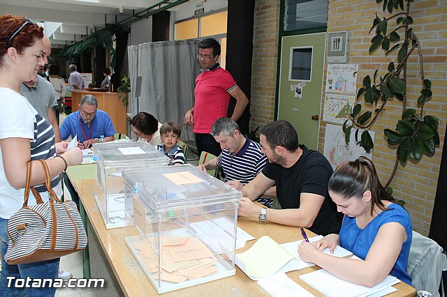 Jornada electoral - Elecciones municipales y autonmicas 24 mayo 2015 - 40