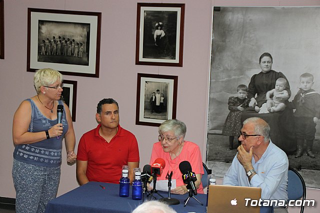 Mesa redonda sobre la figura del msico Juan Miguel Marn Camacho  - 1