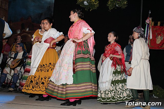 Desfile Costumbrista Gertero  y IX Festival Folklrico  - 480