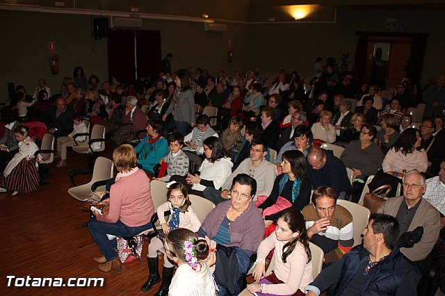 VI Festival Folklrico Infantil Coros y Danzas 