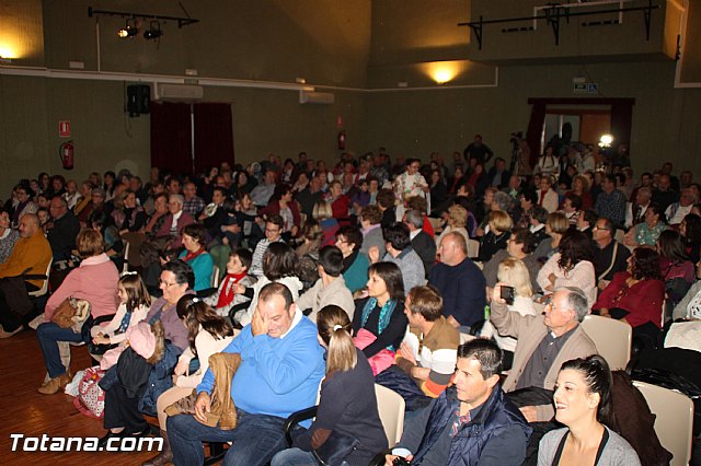 VI Festival Folklrico Infantil Coros y Danzas 