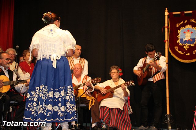 VI Festival Folklrico Infantil Coros y Danzas 