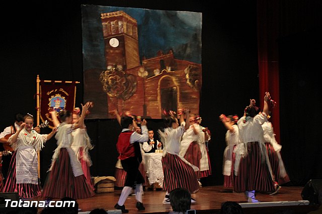 VI Festival Folklrico Infantil Coros y Danzas 