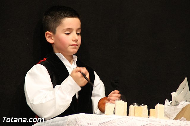 VI Festival Folklrico Infantil Coros y Danzas 