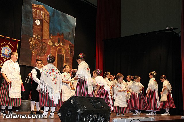 VI Festival Folklrico Infantil Coros y Danzas 
