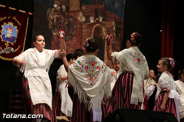 VI Festival Folklrico Infantil Coros y Danzas 