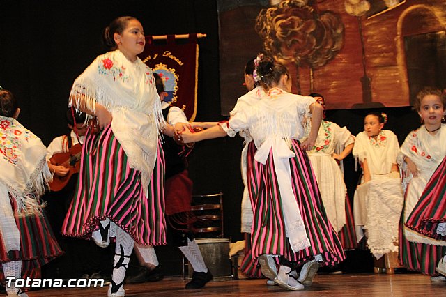 VI Festival Folklrico Infantil Coros y Danzas 