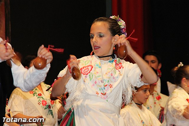 VI Festival Folklrico Infantil Coros y Danzas 