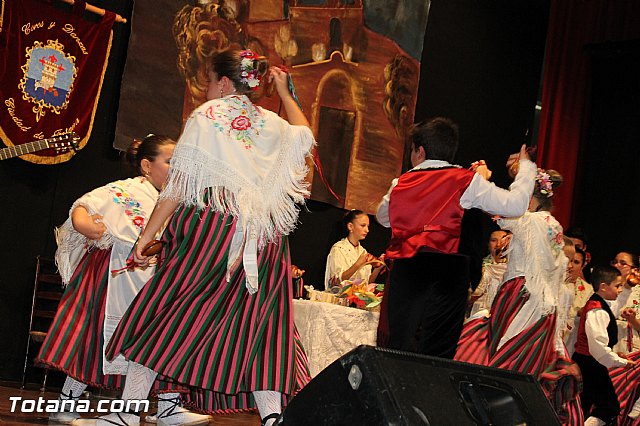 VI Festival Folklrico Infantil Coros y Danzas 