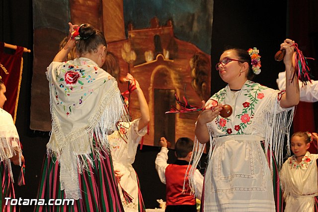 VI Festival Folklrico Infantil Coros y Danzas 