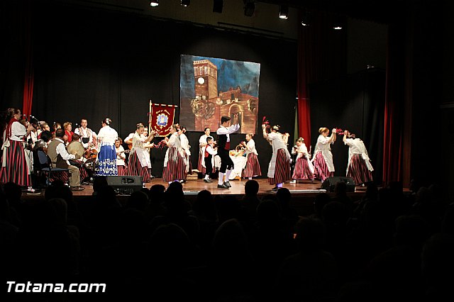 VI Festival Folklrico Infantil Coros y Danzas 