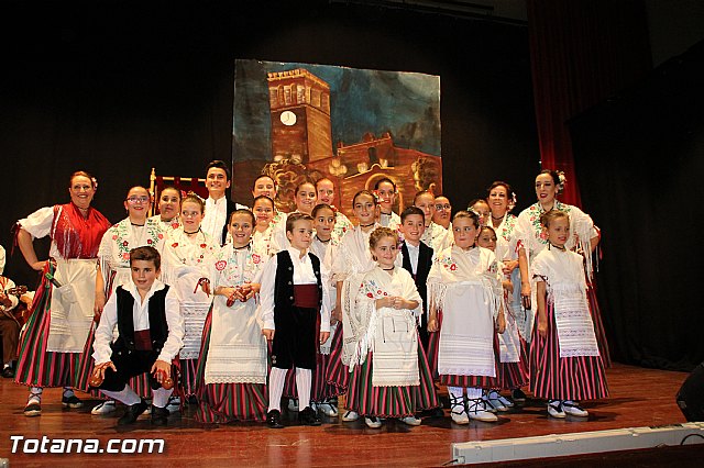 VI Festival Folklrico Infantil Coros y Danzas 