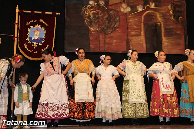 VI Festival Folklrico Infantil Coros y Danzas 