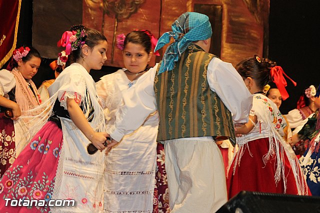 VI Festival Folklrico Infantil Coros y Danzas 