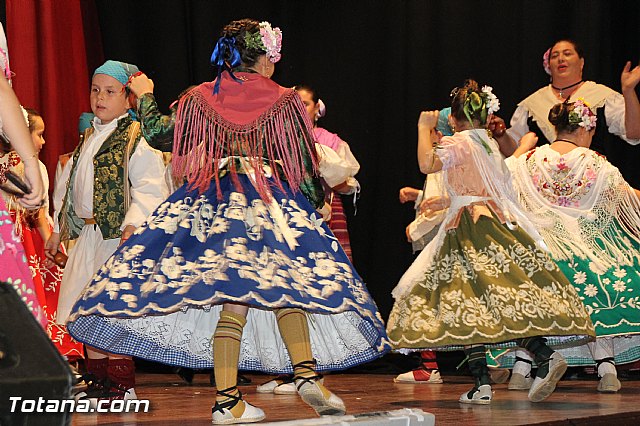 VI Festival Folklrico Infantil Coros y Danzas 