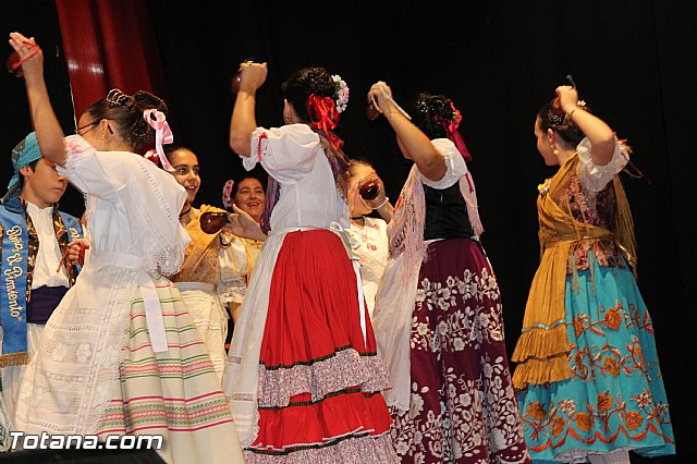 VI Festival Folklrico Infantil Coros y Danzas 