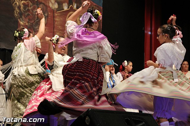 VI Festival Folklrico Infantil Coros y Danzas 