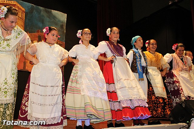 VI Festival Folklrico Infantil Coros y Danzas 
