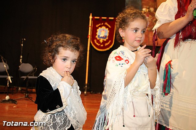 VI Festival Folklrico Infantil Coros y Danzas 