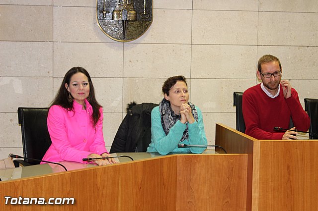 Reconocimiento a los empleados pblicos jubilados en esta legislatura - 22