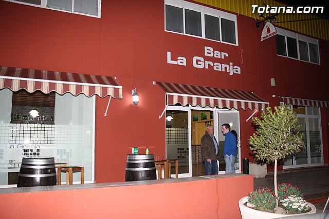 La Granja: un caf-bar con tapas y mucho ms - 5