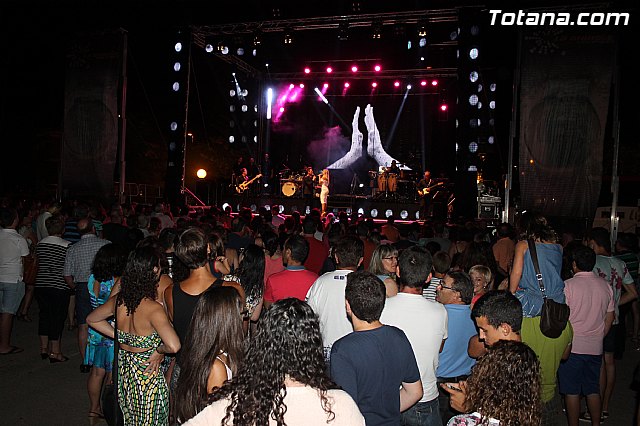 La Mundial Show Orquesta - Fiestas de Santiago 2014 - 16
