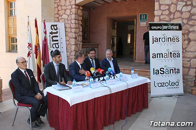 Hoteles de Murcia, SA asume la gestin del complejo hotelero de La Santa  - 70
