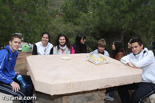 Jornada de convivencia en La Santa. Hermandades y Cofradas. 14/04/2012 - 22