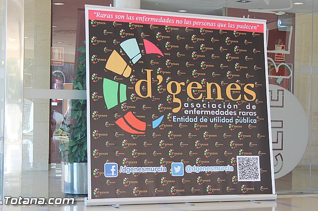 Su Alteza Real la Princesa de Asturias, Doa Letizia Ortiz, en Totana - 44