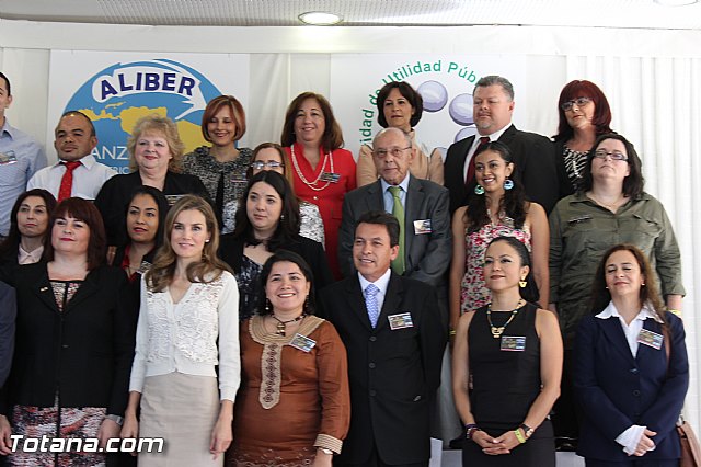 Su Alteza Real la Princesa de Asturias, Doa Letizia Ortiz, en Totana - 71