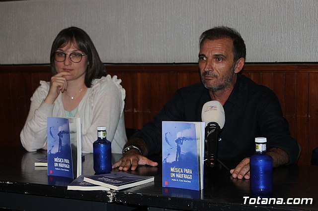 Presentacin del libro Msica para un nufrago, de Pedro Antonio Cano - 22