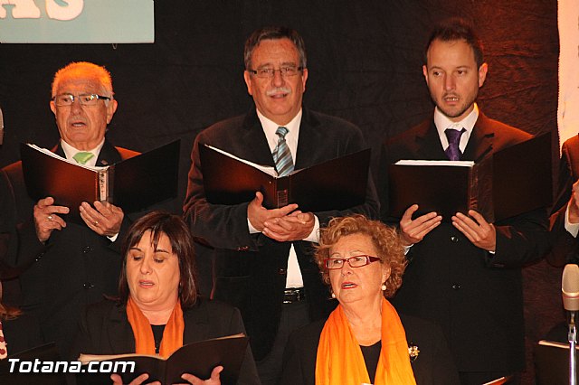 IV Festival de coros y Rondallas a beneficio de la Delegacin de Lourdes de Totana - 110