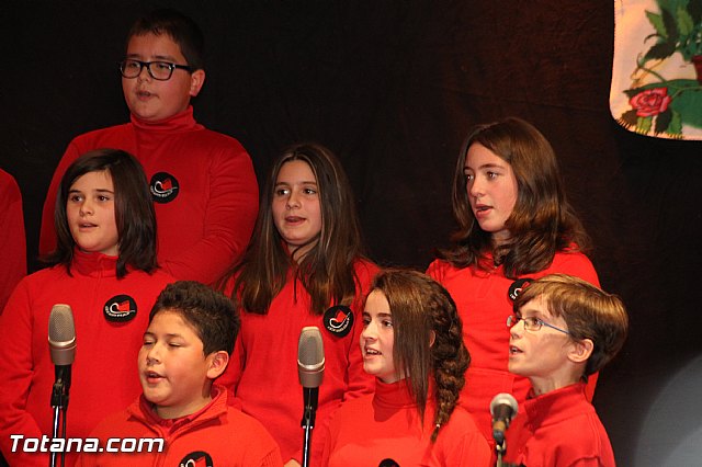 IV Festival de coros y Rondallas a beneficio de la Delegacin de Lourdes de Totana - 125