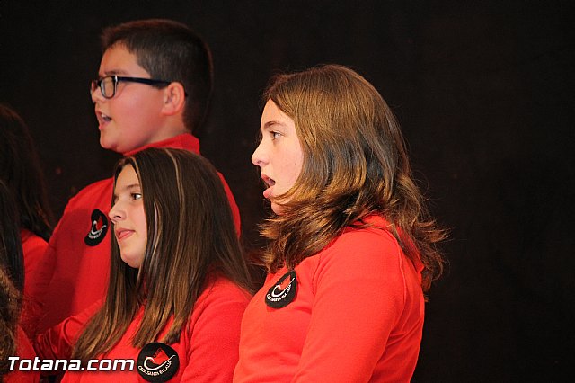 IV Festival de coros y Rondallas a beneficio de la Delegacin de Lourdes de Totana - 145